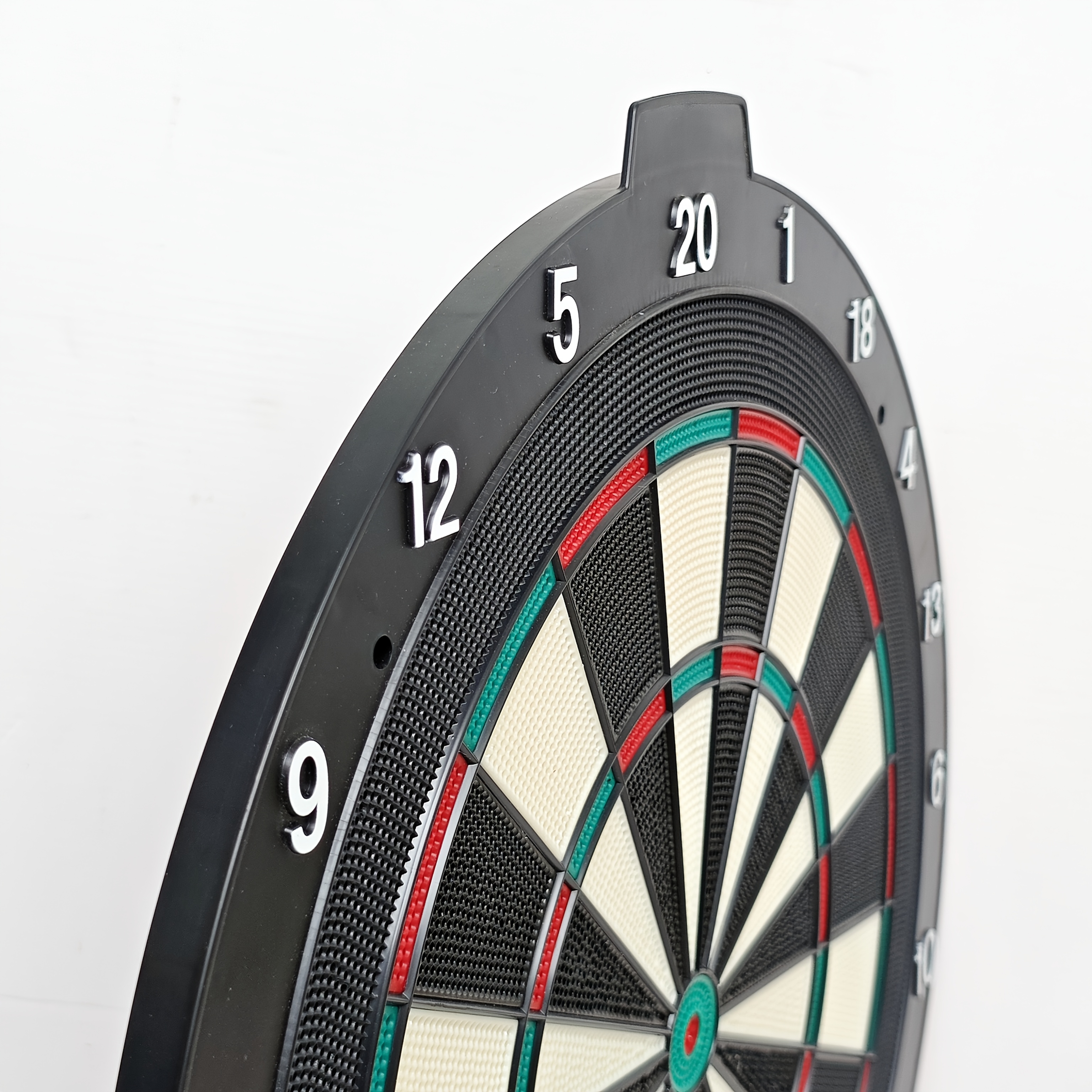 18-Inch Premium Black Safety Dartboard with 6 Exquisite Dart Set and 20 Soft-Tipped Darts - Ideal for Sports Training, Competitions, and Casual Use, Suitable for Indoor/Outdoor, Without Battery - Image 5