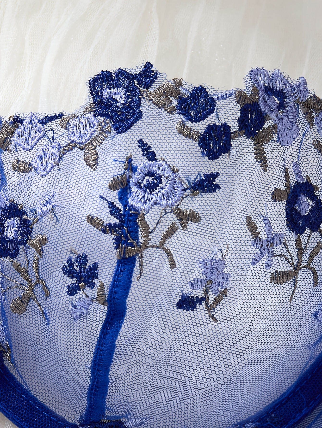 1 Set of Blue Thin Mesh French Embroidered Women'S Two-Piece Set, Nude-Feeling Skin-Friendly, Not Picky about Body Shape, Comfortable Underwear And Briefs - Image 5