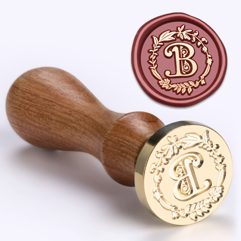 1 Set Wax Seal Stamp Wreath Letter Metal Seal Head+Rosewood Handle, 26 English Letter Fire Paint Seal, Suitable for Wedding Invitations, Envelope Cards, Gift Packaging, Scrapbooks - Image 6